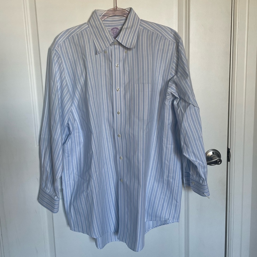 Brooks Brothers classic non iron light blue stripe dress shirt 16.5 - 32